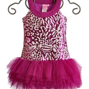 Lipstik Girls sequin dress! 💄